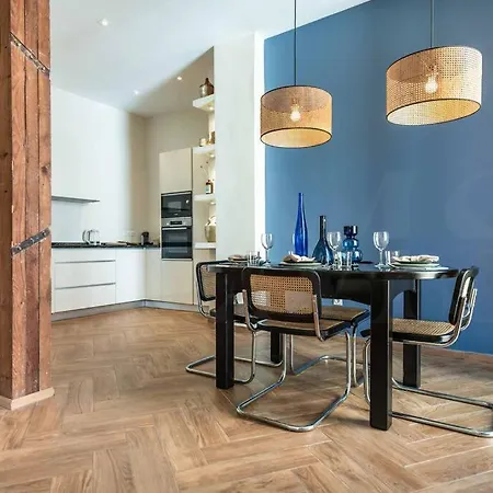 Apartment Modern & Spacious - Historic Center By Rems