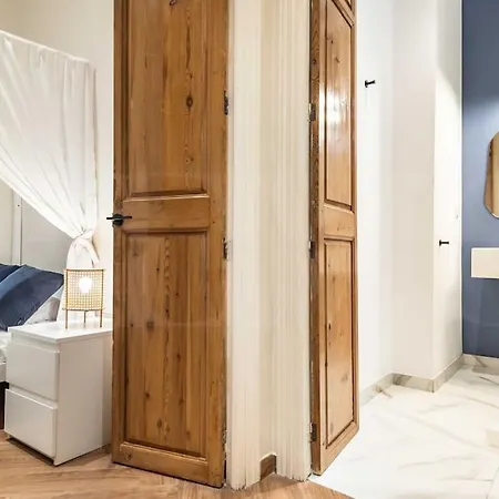 Modern & Spacious - Historic Center By Rems Malaga